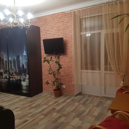 Apartment New York Street Kremenchuk Exterior foto